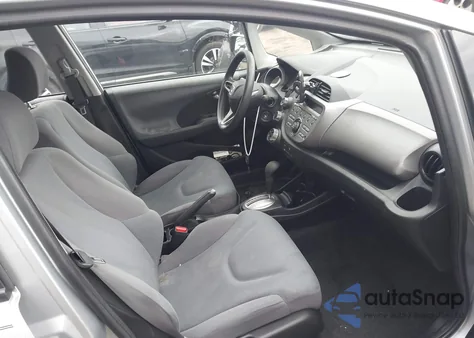 2011 Honda Fit z USA, uszkodzony, nr VIN JHMGE8H3XBC028532